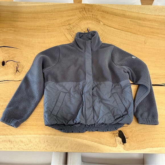 Vuori - Highlands Sherpa Jacket - Size Small in Azure